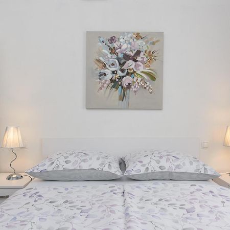 Rooms Anna Трогир Екстериор снимка